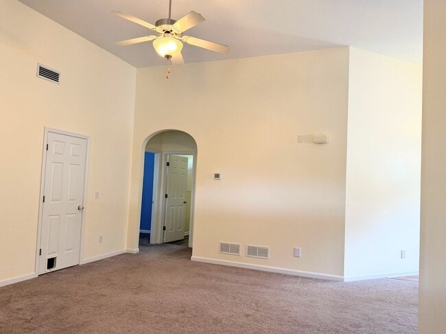 Photo - Beautiful Mirror Lake Home for Rent!