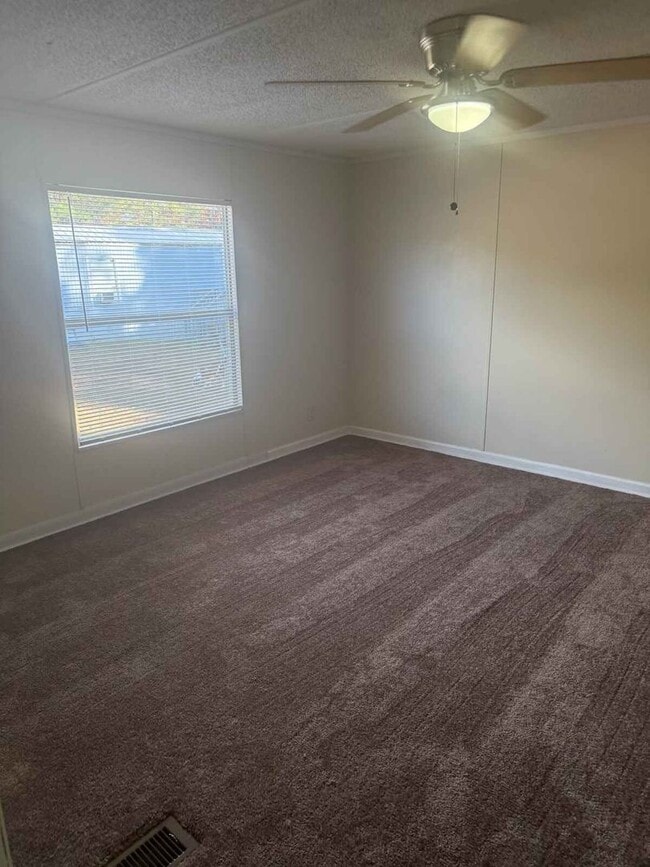 Photo - 2 BDR / 1.5BA