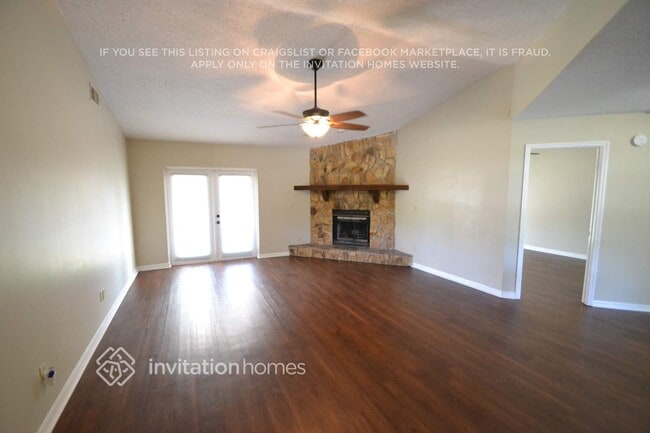 Photo - 4826 Canterbury Dr