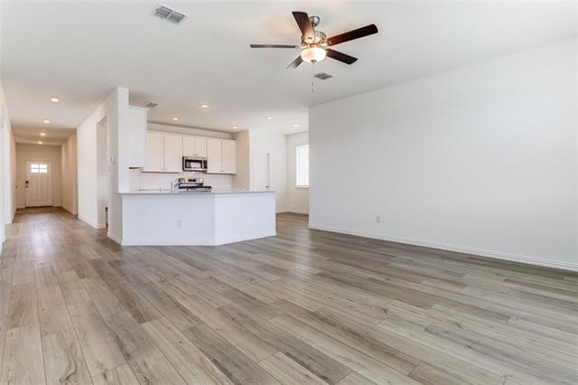 Photo - 1213 Blue Spg Dr