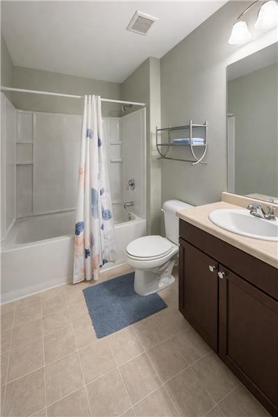 Photo - 35 Chapel Lake N