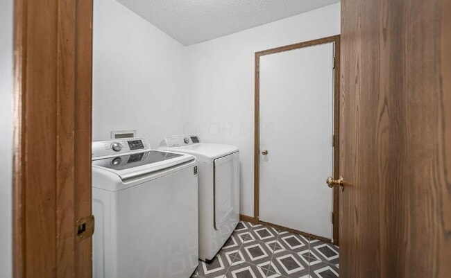 Photo - 1331 Kellerman Ct