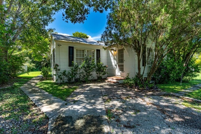 1837 22nd Ave Unit A