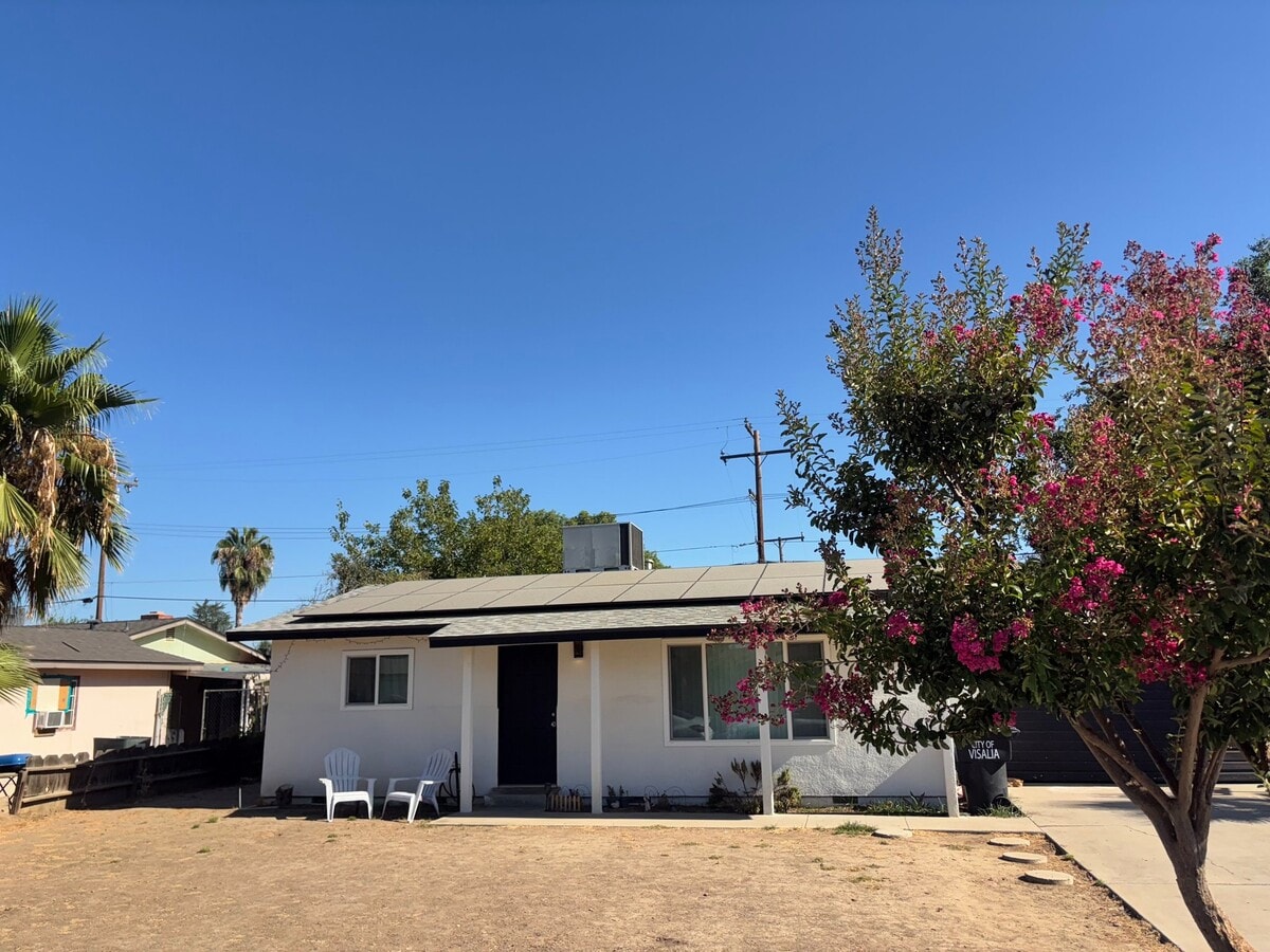 Photo - 1136 W Wren Ave