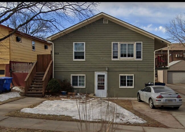 Charming Top-Floor 3-Bedroom Unit Near 18t... - Charming Top-Floor 3-Bedroom Apartment Unit Near 18t... Unit 89b8ce9d-75a6-11ed-bc6e-06927b267943