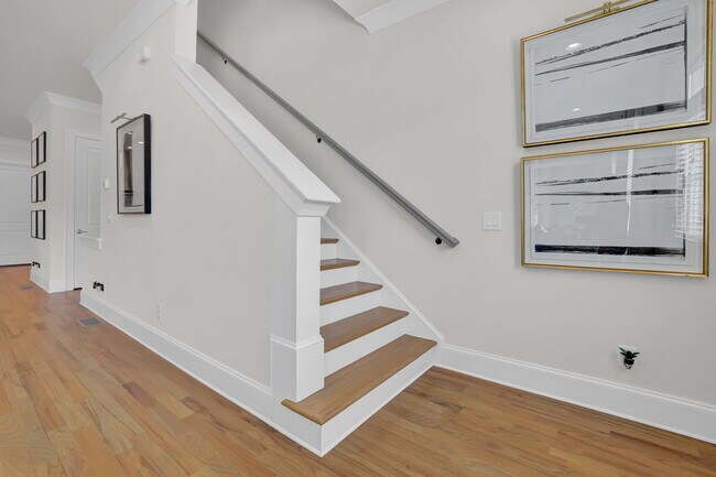 107 Old Orchard Ln