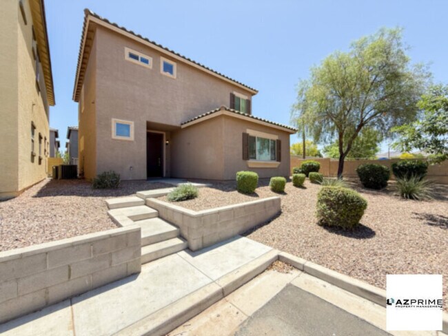 Photo - Step Into A Calm, Comfortable Lifestyle In This Charming 4/2.5 Phoenix Home Located In The Gated Cou