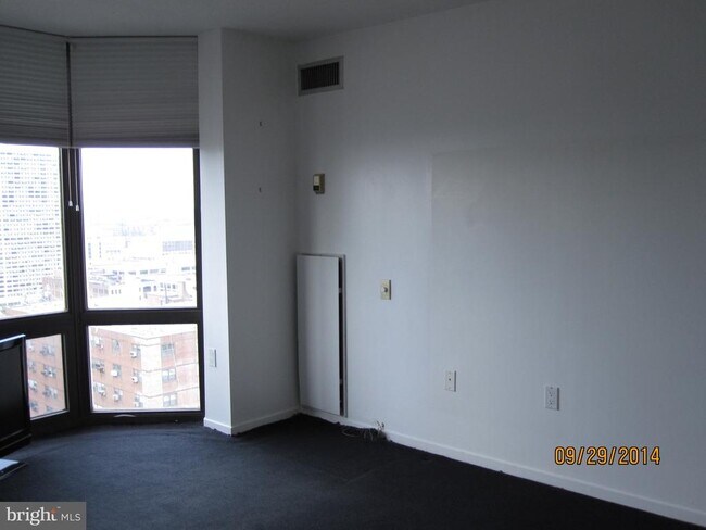 Photo - 2020 Walnut St Unit 20H