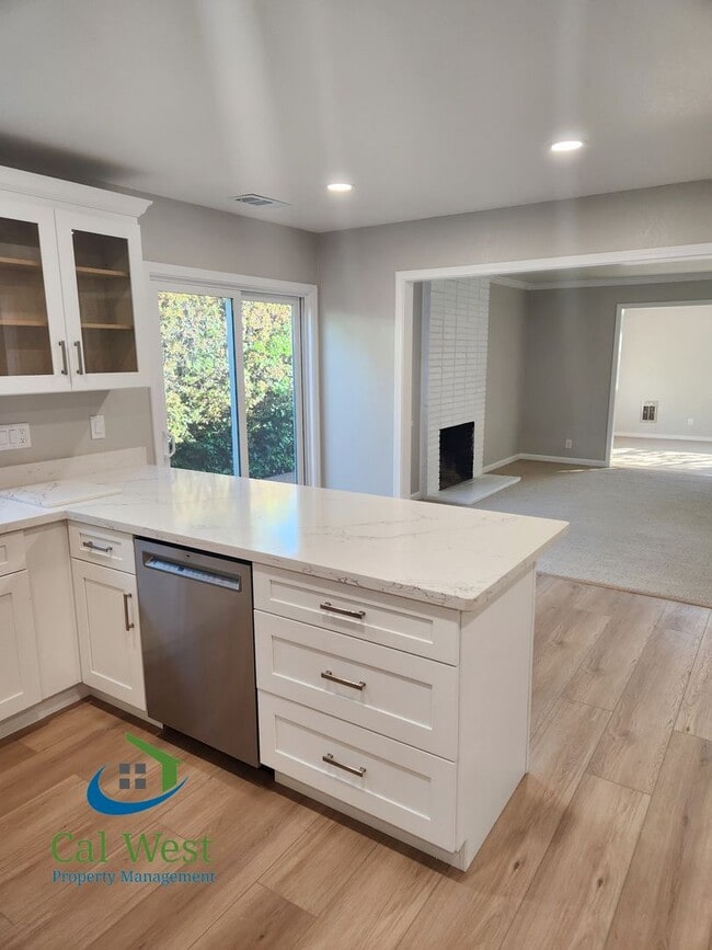 Photo - $6295 - Spacious 4 Bed/2 Bath Los Gatos Home with Air Conditioning/Award Winning Schools