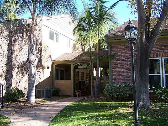 Private upstairs 2 bedroom 2 bath condo in... - Private upstairs 2 bedroom 2 bath condo in...