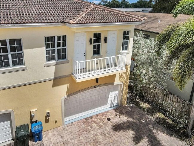 Photo - 3432 NE 15th Ave