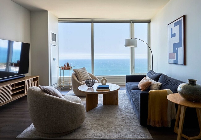 Photo - 1000 S Michigan Ave Unidad FL67-ID1250691P