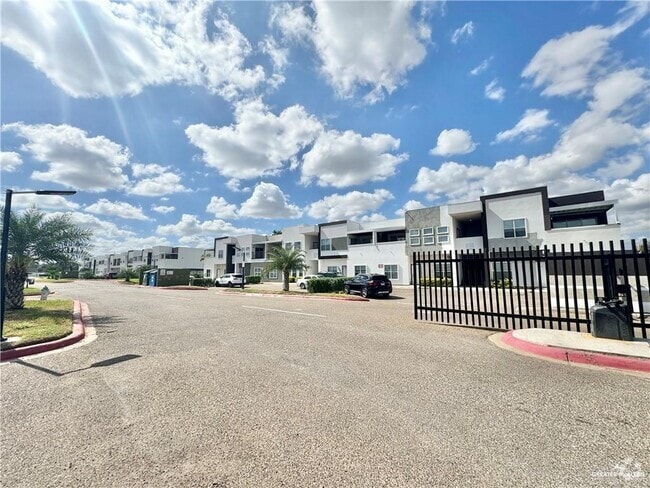 Building Photo - 4217 Colbath Ave Unit 130 A Rental