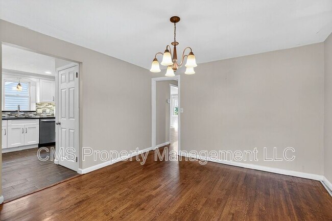 Photo - 128 South Ave