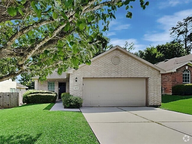 Building Photo - 18475 Sunrise Pines Dr Rental