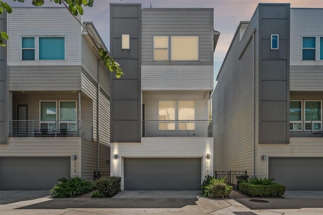 Building Photo - 314 Eado Park Cir