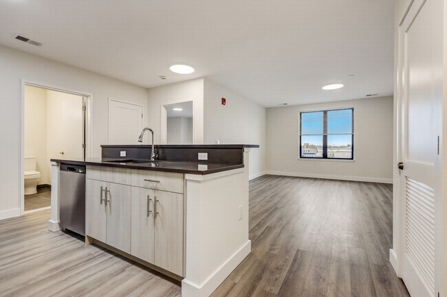 Photo - 416 Highland Ave