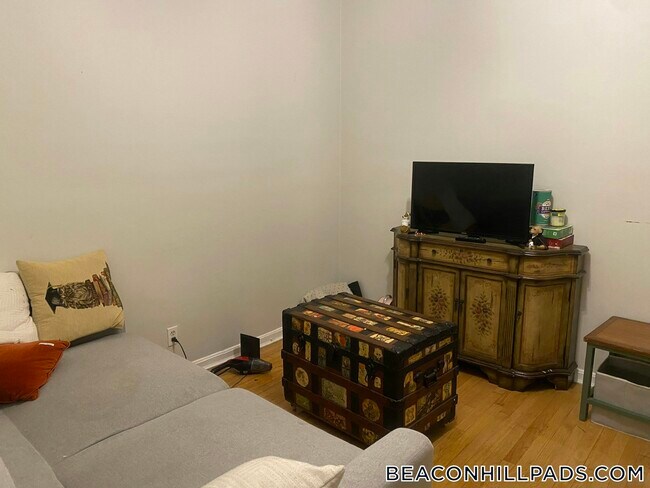 Photo - 70 Joy St Unit 2