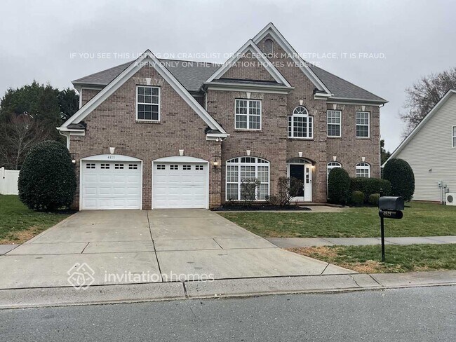 Building Photo - 4815 St Simons Terrace