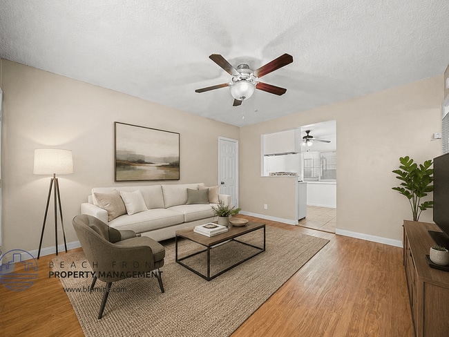 Photo - 9320-9330 Elm Vista Dr.