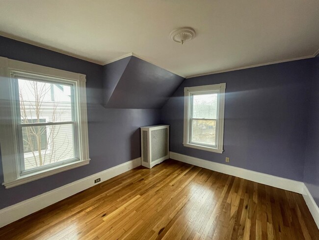 Building Photo - 19 Porter St Unit 2A Rental