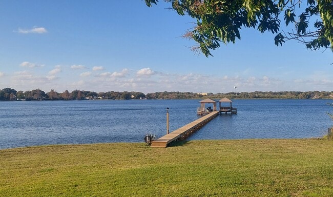 Photo - 1026 S Lake Mariam Dr