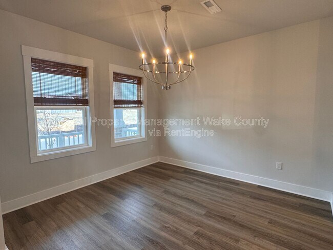 Photo - 1328 Barreto Dr