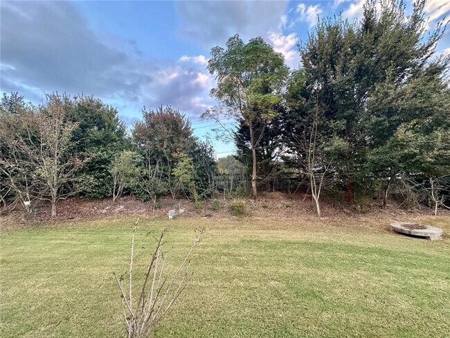 Photo - 630 Glenish CT