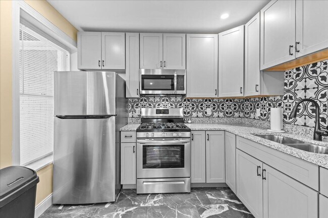 Photo - 416 Pearl St Unidad 416 Pearl Street #3