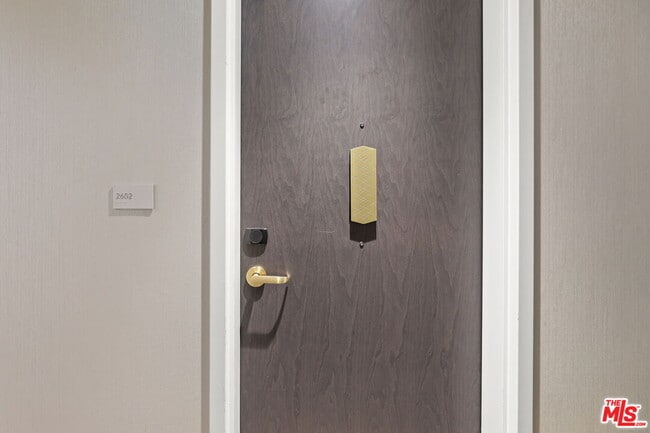 Building Photo - 889 Francisco St Unit 2602