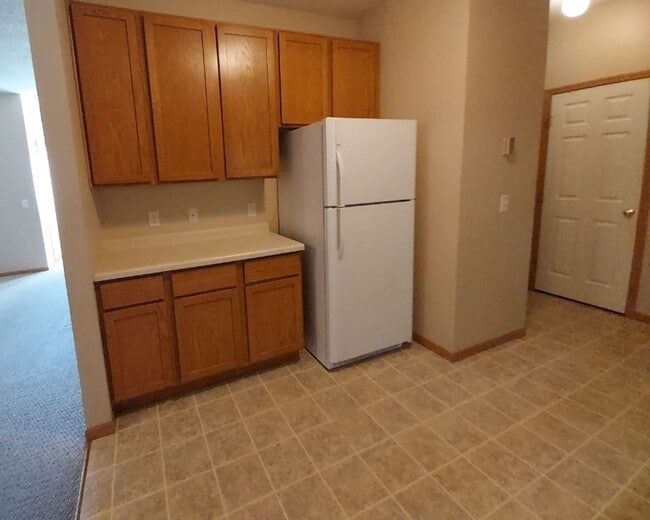Photo - Nice 3 Bedroom 1.5 Bathroom Townhome in Hu...