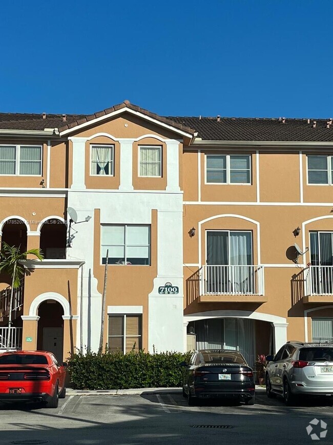 Building Photo - 7100 NW 177th St Unit 204-14 Rental
