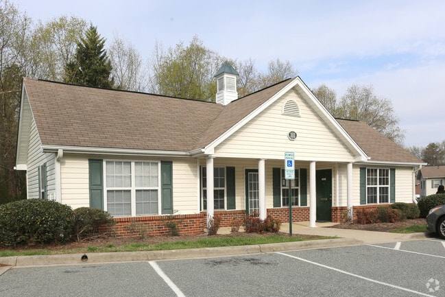 Meadow Park Apartments