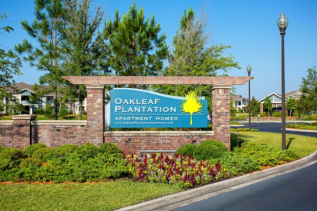 Oakleaf Plantation Apartments - Oakleaf Plantation Apartments