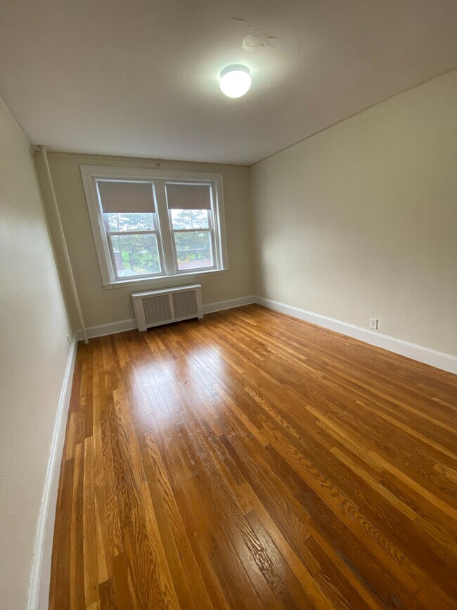 Photo - 2001 Commonwealth Ave Unidad 1