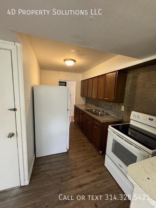 Photo - 424 Lancashire Rd