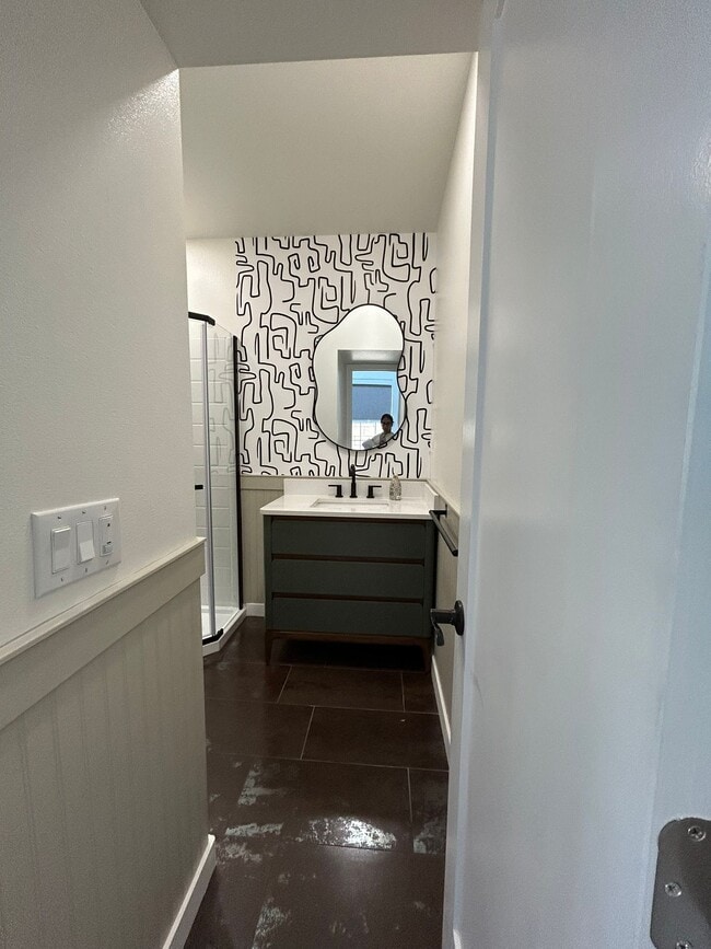 Building Photo - 4725 S Mae Wy Rental
