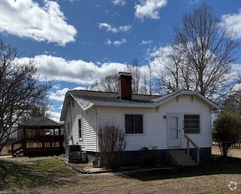 Building Photo - 216 Liberty Rd Rental