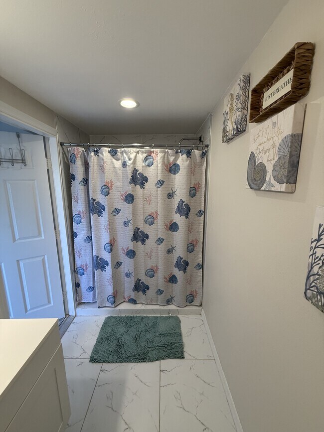 Photo - 429 Morgan Cir S