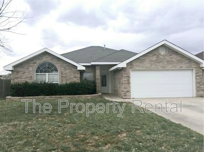 Building Photo - 4407 Trevino St