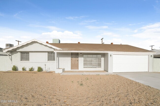 Building Photo - 7215 N 37th Ave Rental