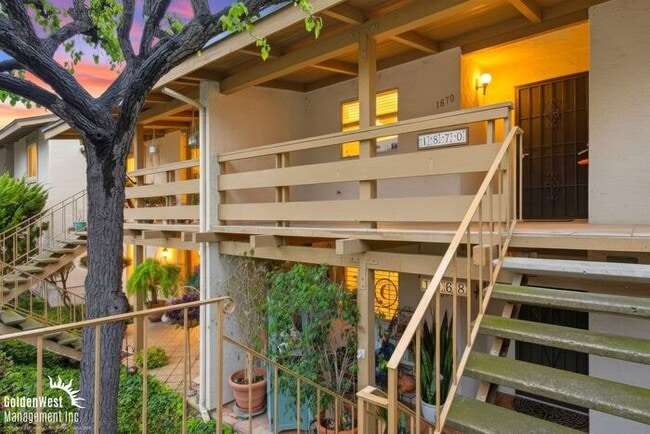 Building Photo - Charming 2Bdm 2Ba Condo with Scenic Views in Lake San Marcos!