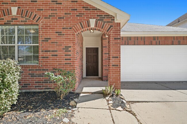 Photo - 24503 Lakecrest Bend Dr