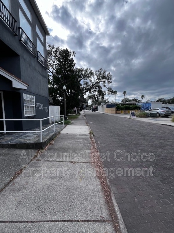 Building Photo - 126 3rd Ave N