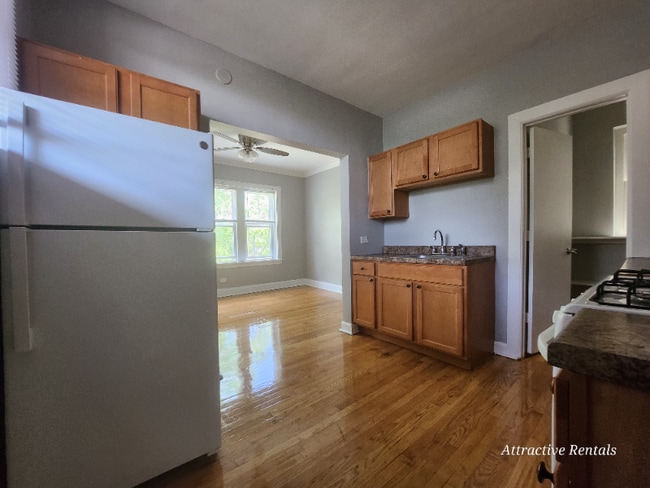 Photo - 5350 W Division St Unit 2R