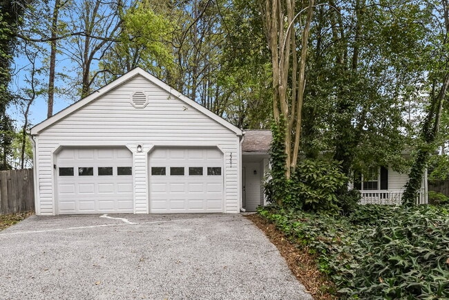 Building Photo - 2201 River Woods Way