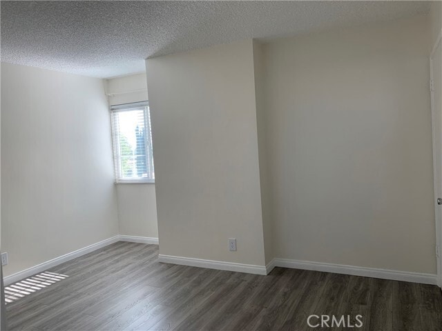 656 Lemar Park Dr