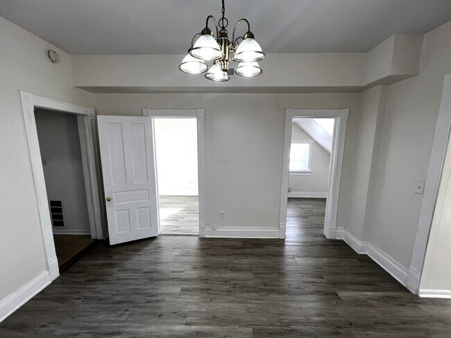 Photo - 9613 S Ave N Unit 2