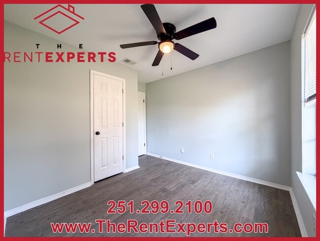 Photo - 784 Trailwood Dr E