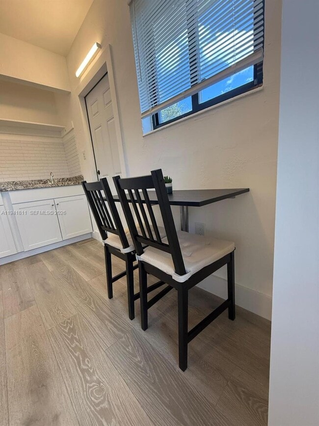 Photo - 125 NW 197th St Unit 0